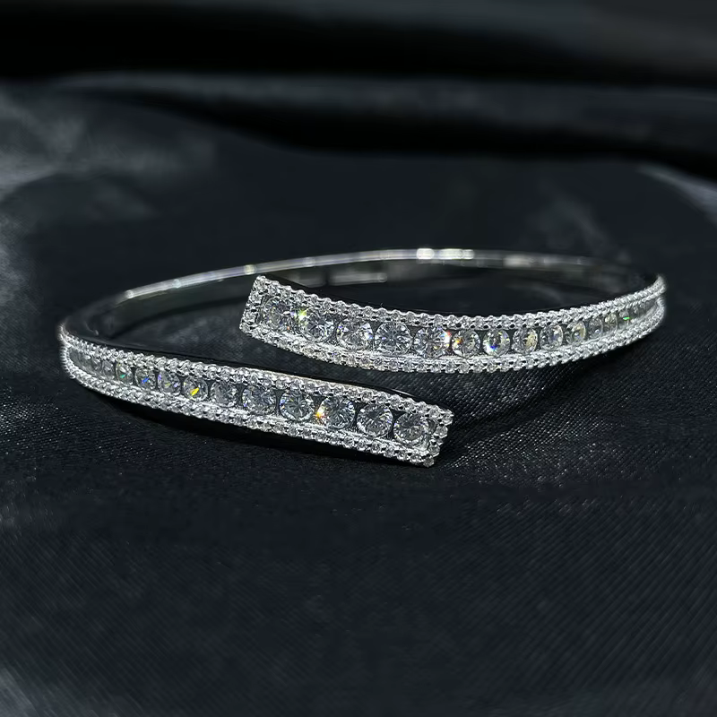 Bracelet géométrique plaqué Rhodium S925 avec Moissanite à rangée complète, cadeau de bijoux réglabl