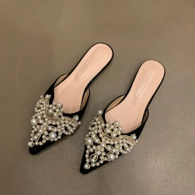 Nouveau printemps perle chaussures plates femmes chaussures de mariage bout pointu femme robe mocass