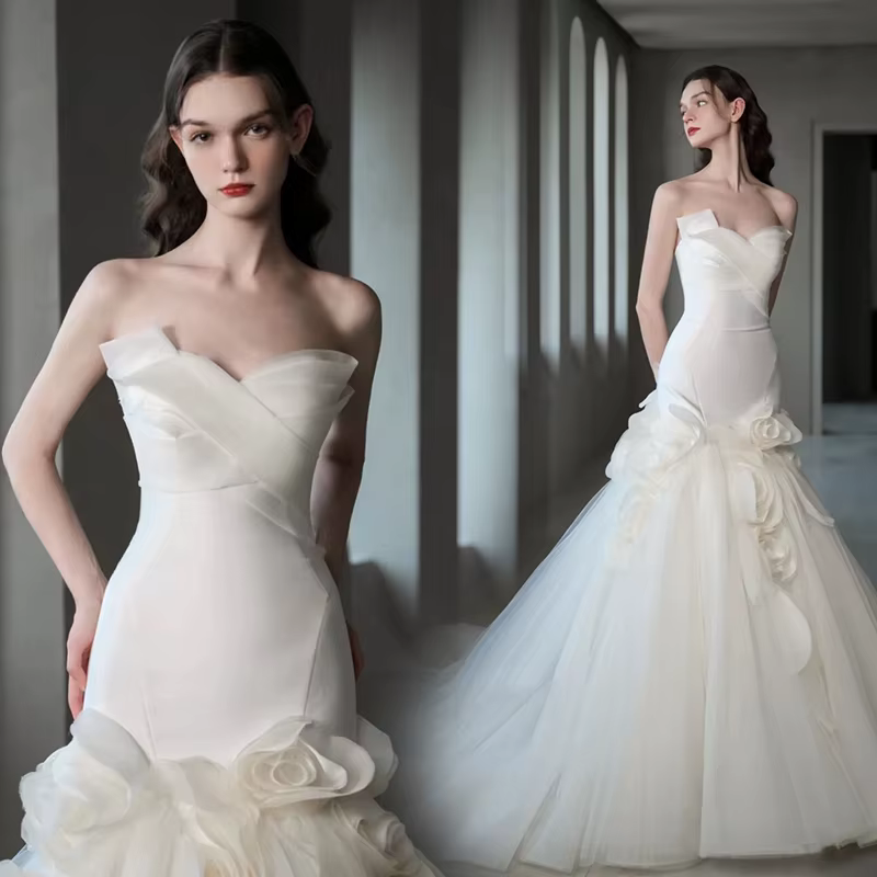 Robe de mariée à fleurs, sans bretelles, queue de poisson, princesse traînante, robe de mariée, Banq