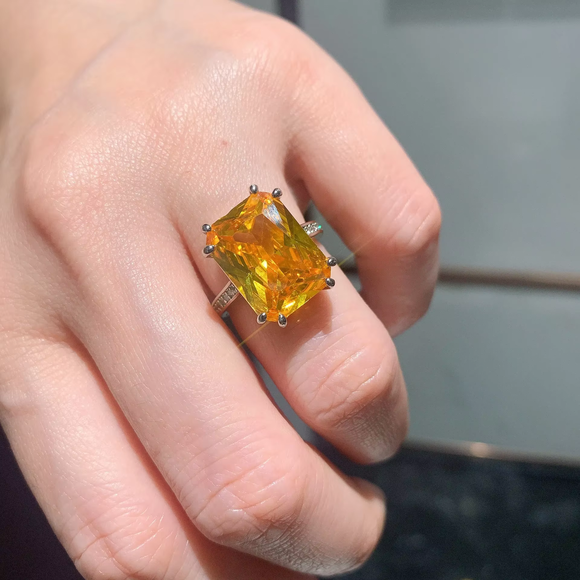 Bague en Pierres Précieuses Paraiba de 12x16mm pour Femme, Breloques Rétro à la Mode, Ouverture Régl