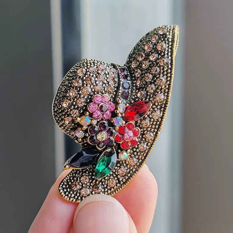 Broche de luxe légère en Zircon pour femmes, élégante, perle, fleur, Phalaenopsis, mode, bijoux en c