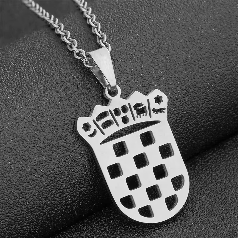 Colliers pendentif à breloque carte de l'Europe pour femmes et filles, pendentif de la présidence, d