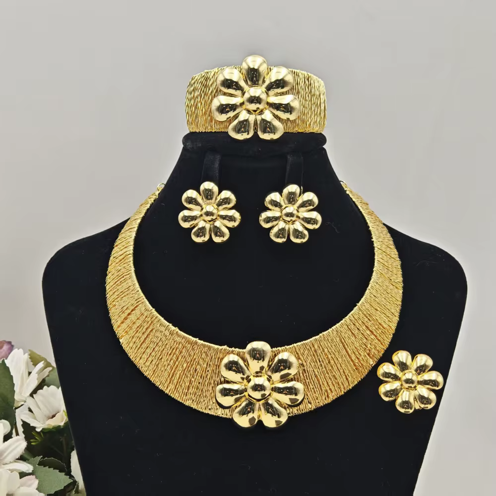 Ensemble de bijoux de luxe en or pour femmes, design floral noble et tendance, collier, bracelet, ba