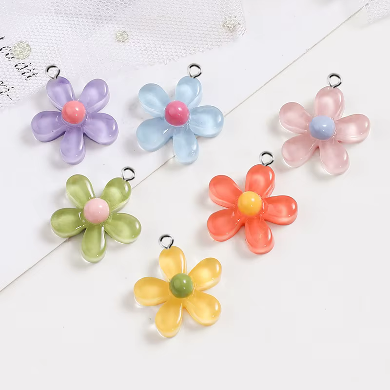 Pendentifs en résine en forme de fleur à cinq pétales, 10 pièces, petites fleurs, breloques pour la 