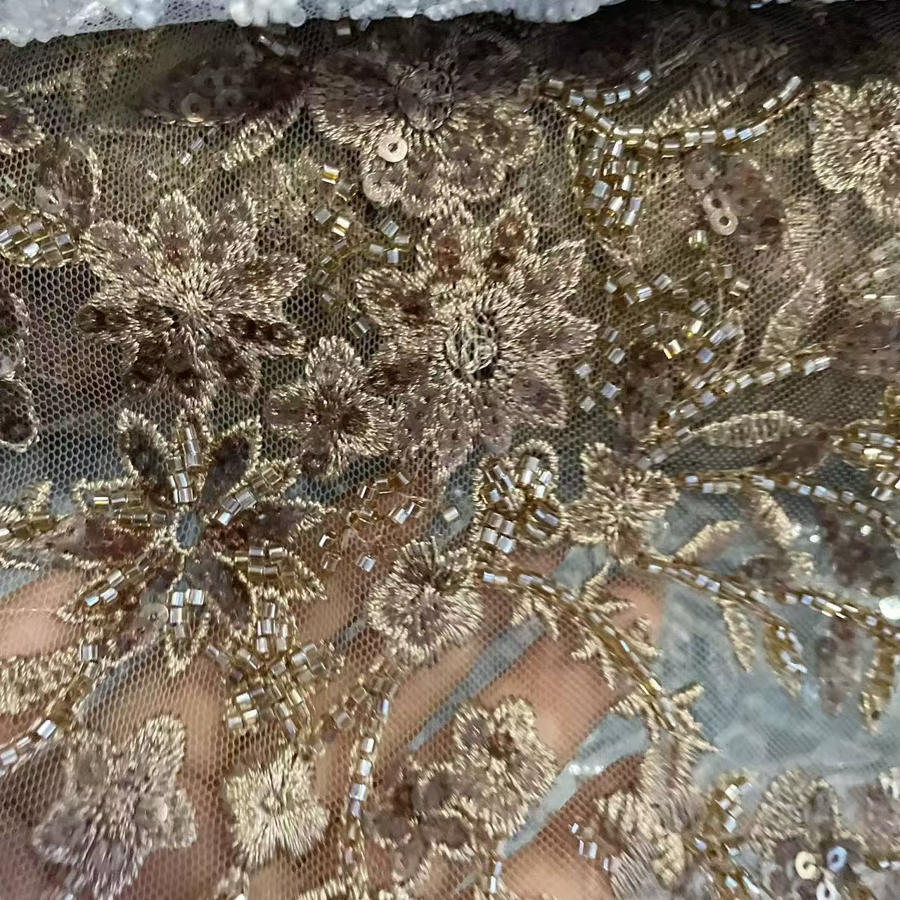 Matériel de robe de mariée de tissu de dentelle de fleurs de 9 couleurs, tissu 3D perlé de paillette