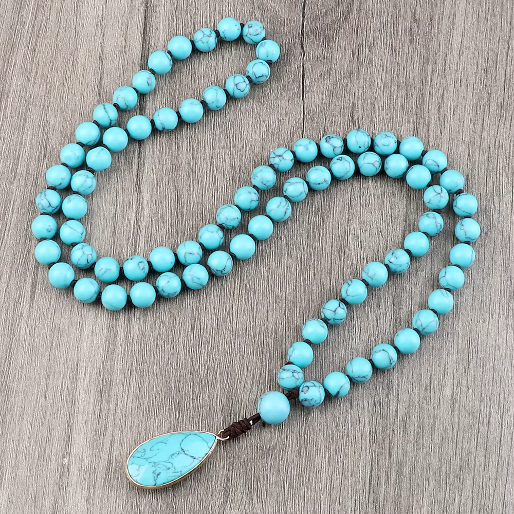 Collier bohème en perles de pierre de pin bleu, breloque nouée à la main, pendentif goutte assorti, 