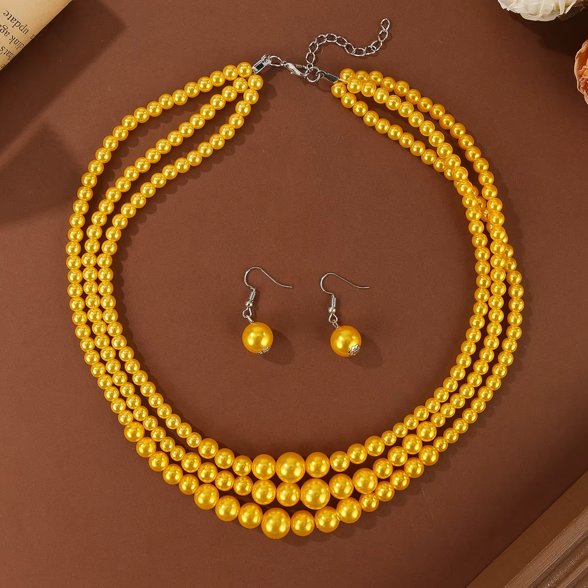 Nouveauté : Ensemble collier et boucles d'oreilles élégants en perles d'imitation multicouches, fait