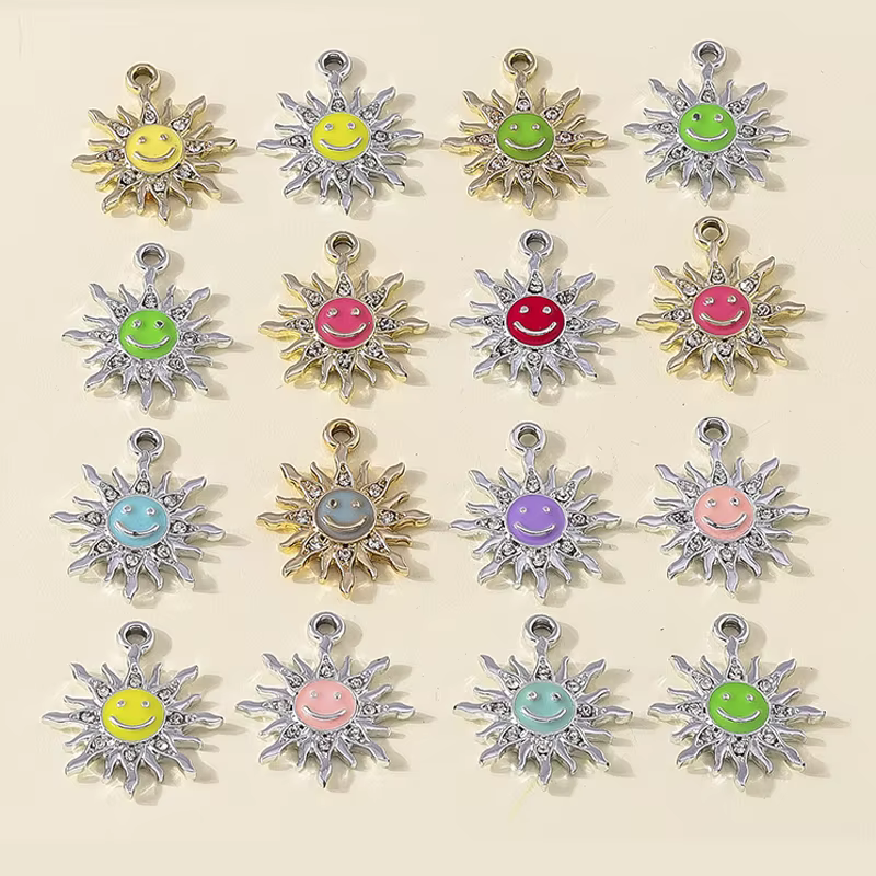 Leslie 10 pièces Breloques soleil grec en émail et strass pour pendentifs, boucles d'oreilles, brace