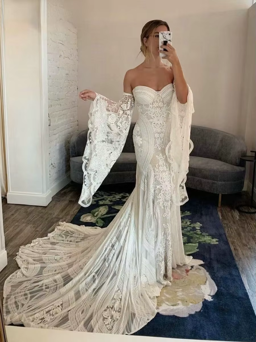 Robe de mariée sirène blanche sexy sans bretelles, dentelle hors de l'initiative, appliques à lacets
