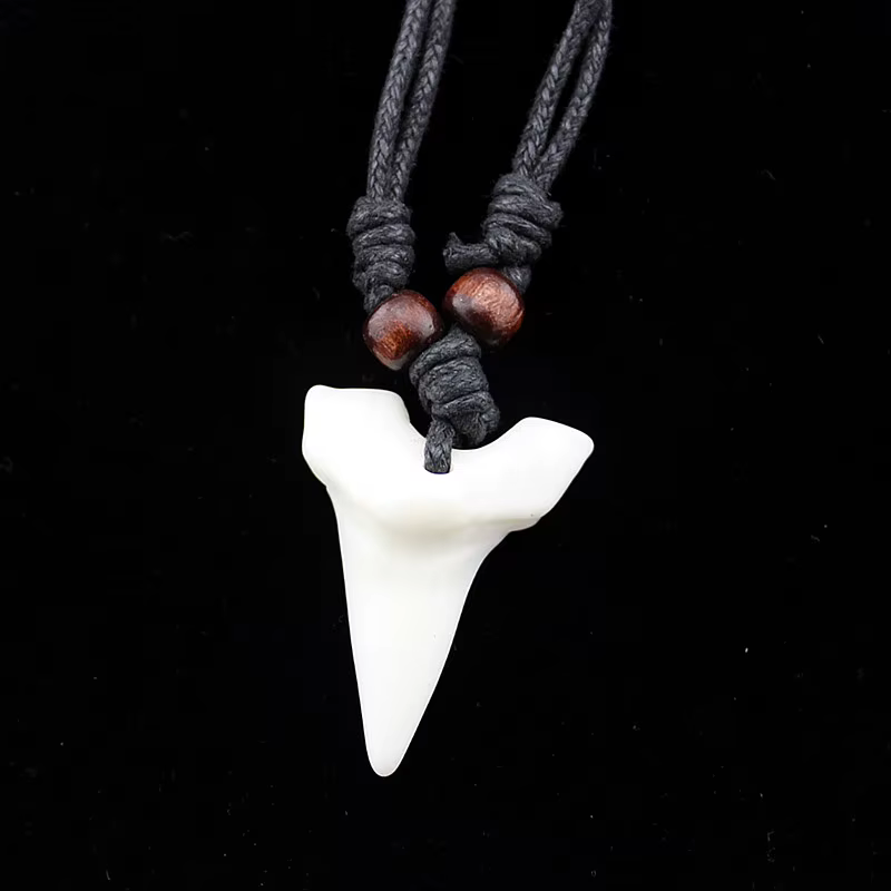 Collier dent de requin blanc pour femme, accessoires gothiques, ULréglable, bijoux punk, cadeau, ven