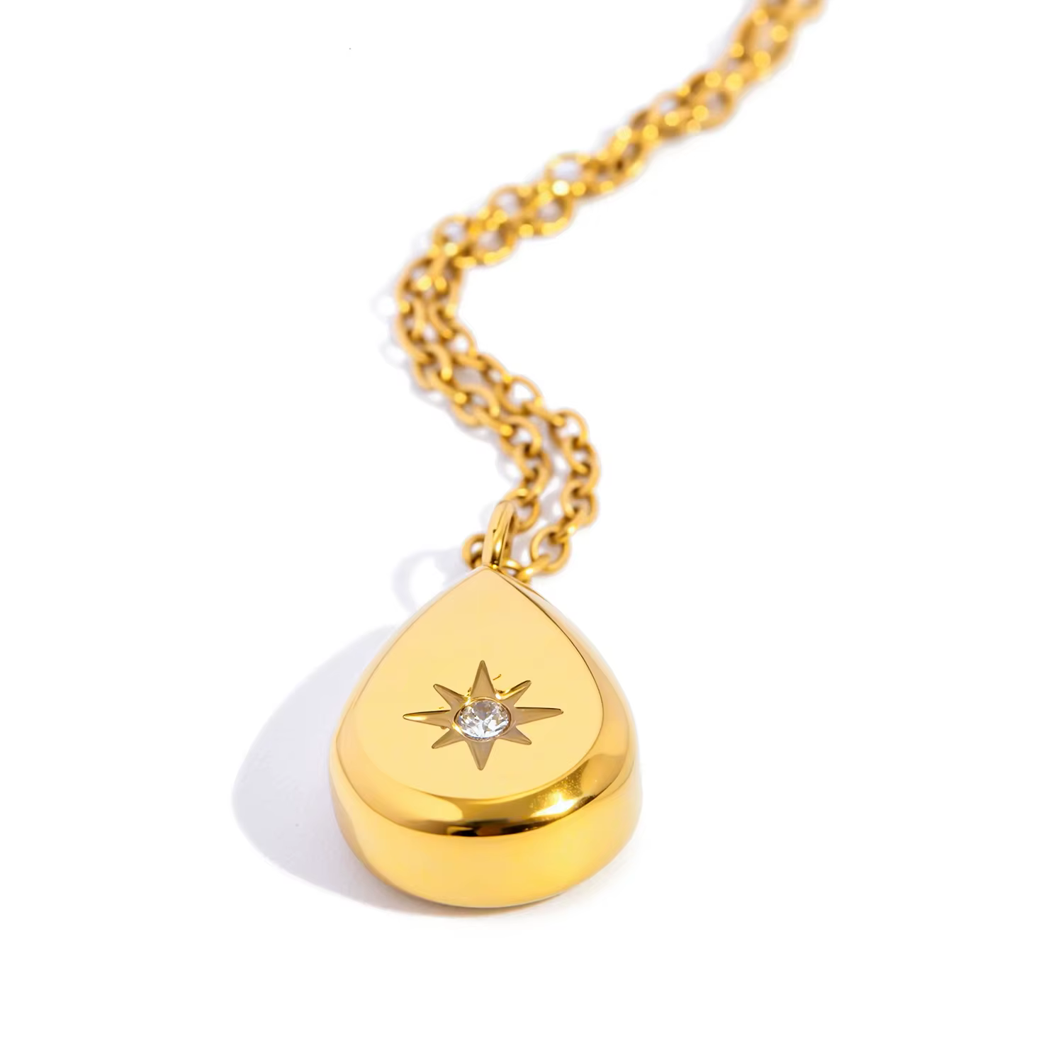 Collier exquis avec pendentif briolette et carré pour femme |   Chaîne plaquée or 18 carats en acier