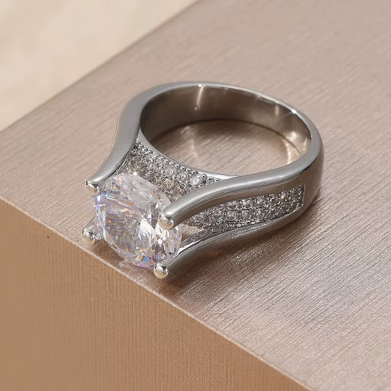 Bague de fiançailles élégante et luxueuse en zircone synthétique, coupe ovale, bague de banquet de m