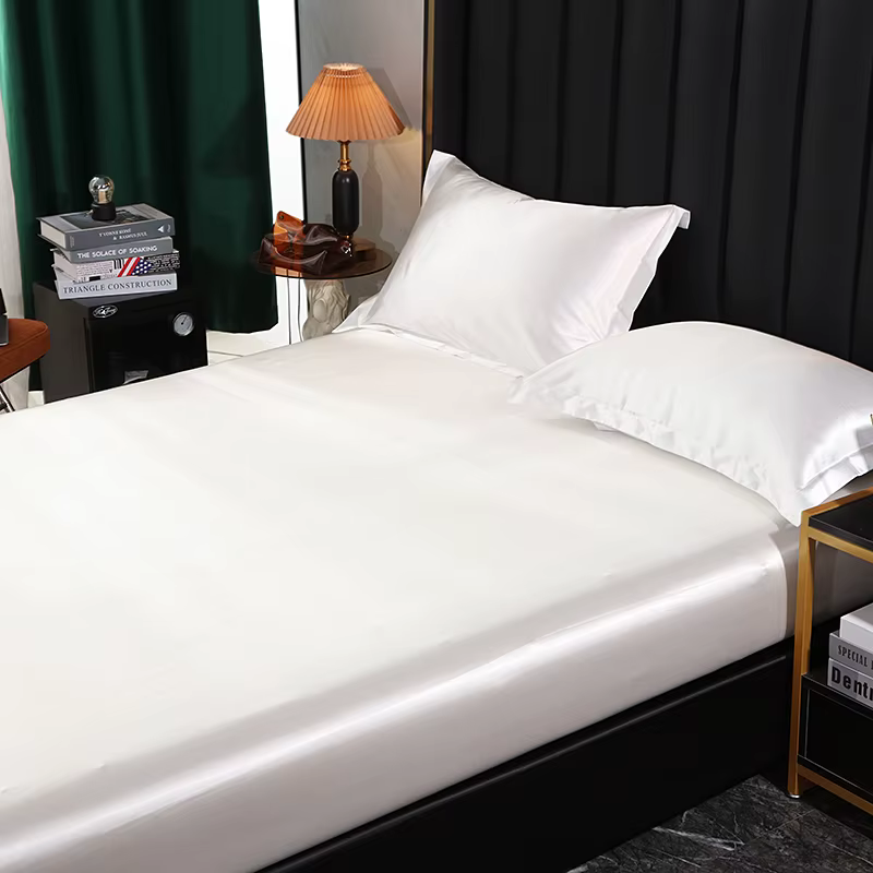 Parure de lit en soie de mûrier avec drap-housse, drap plat et taie d'oreiller – Luxe, couleur unie,