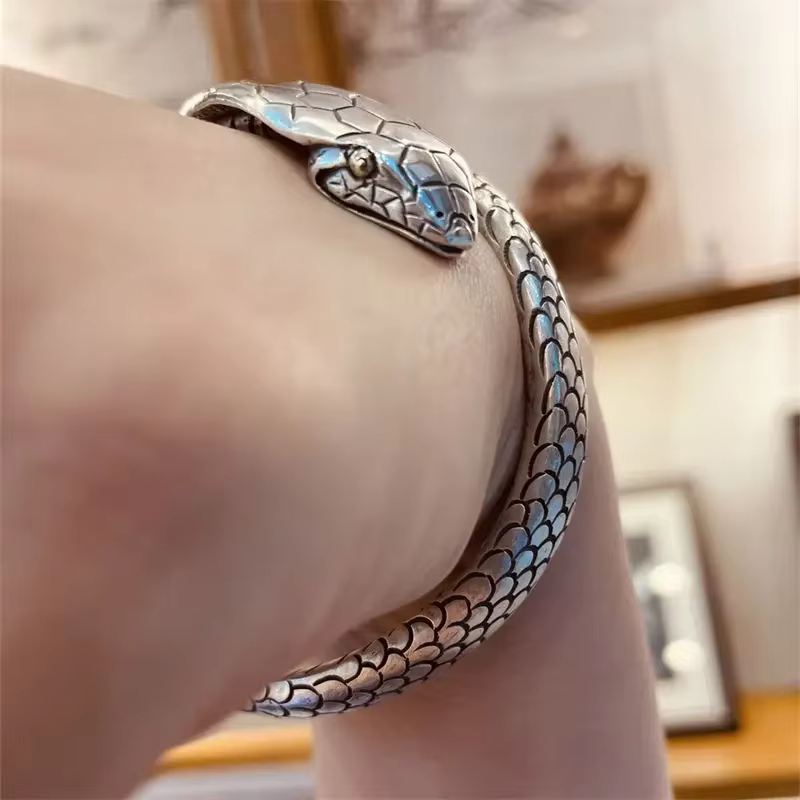 Serpent Original Bracelet Niche rétro haut sens zodiaque serpent ouverture bracelets