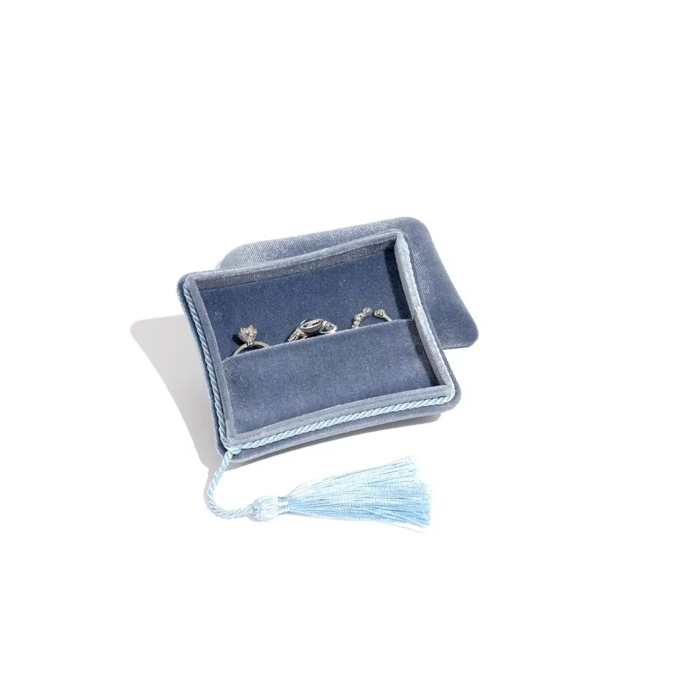 LbarleyHigh qualité velours gland boîte à bijoux Portable boîte de rangement souple emballage de sto