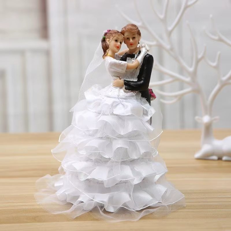 Décoration de gâteau de mariage romantique pour mariée et marié, Figurines en résine, décorations de