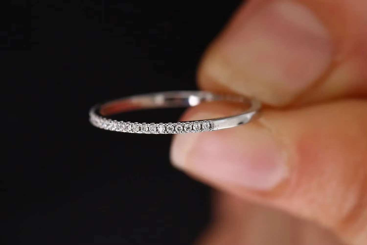 Nouvelle mode couple bague créative une rangée bague en diamant pleine de cristal zircon bague micro