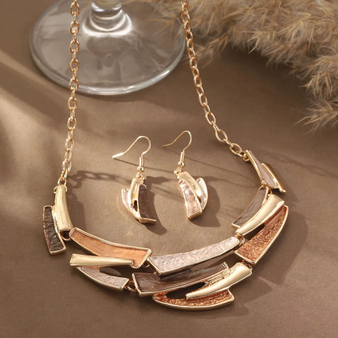 Cring Coco – ensemble de bijoux géométriques en émail fait à la main, ensemble de colliers et boucle
