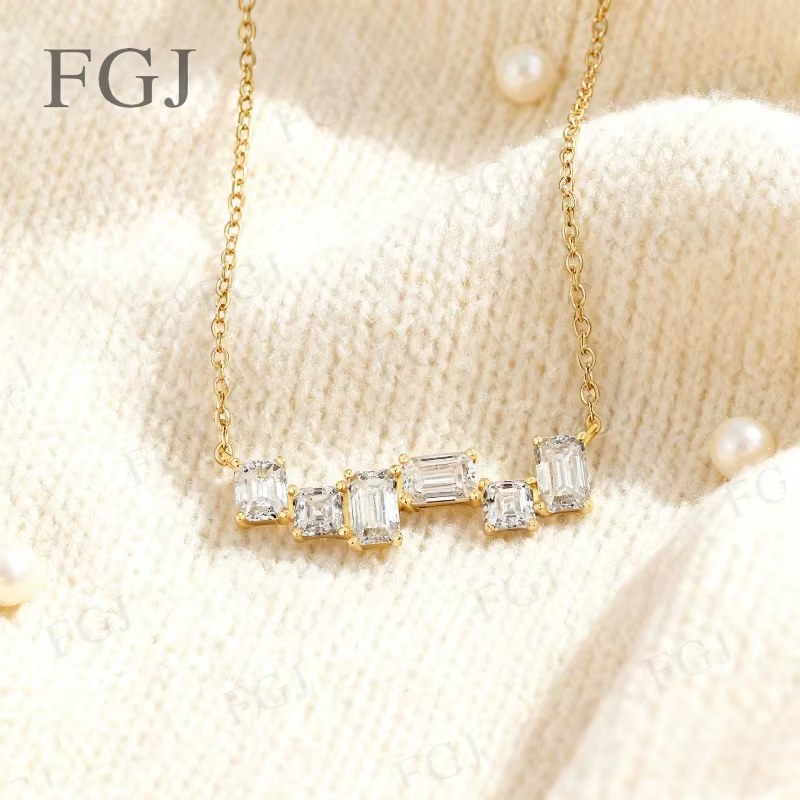 Pendentif personnalisé 3CT Asscher émeraude Moissanite diamant couleur D VVS1 925 en argent Sterling