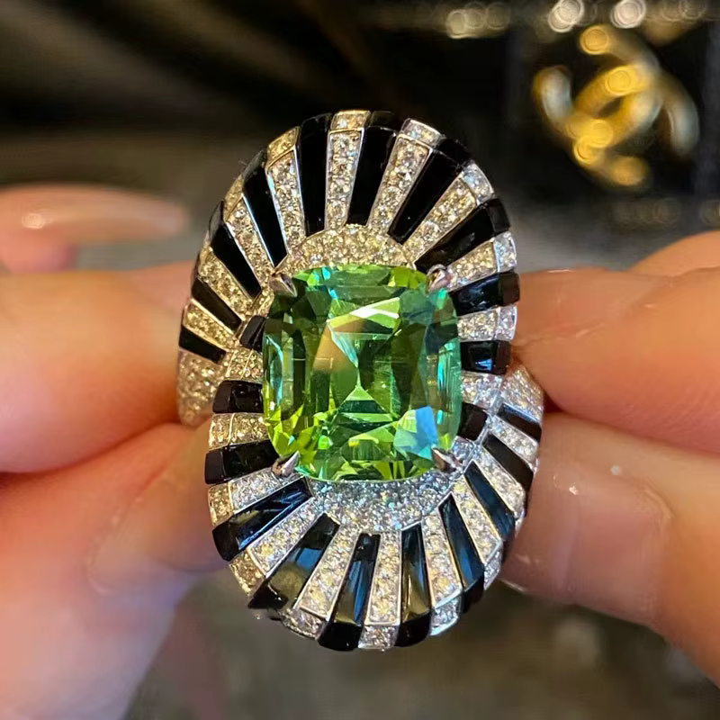 Bague femme en émail vert émeraude INS 2025