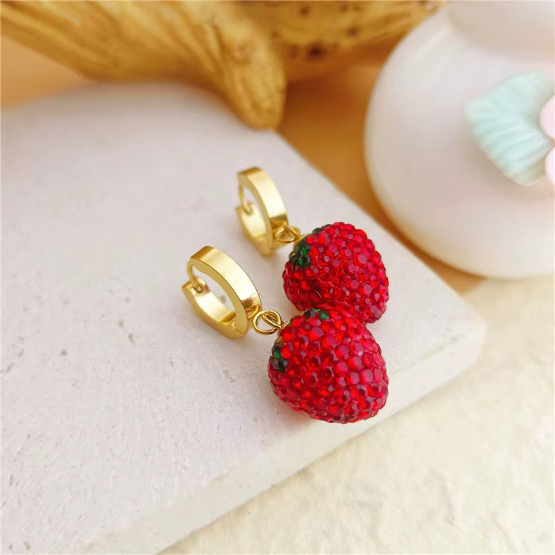 Ensemble de bijoux en acier inoxydable sur le thème de la fraise - Collier et boucles d'oreilles orn