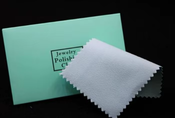 100 pièces de chiffons de nettoyage et de polissage argentés 10*7cm, emballage individuel, pour le n