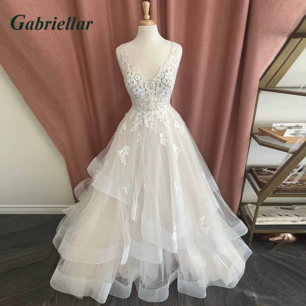 Gabriellar élégant une ligne Robe De mariée volants dentelle Appliques col en V sans manches Court T