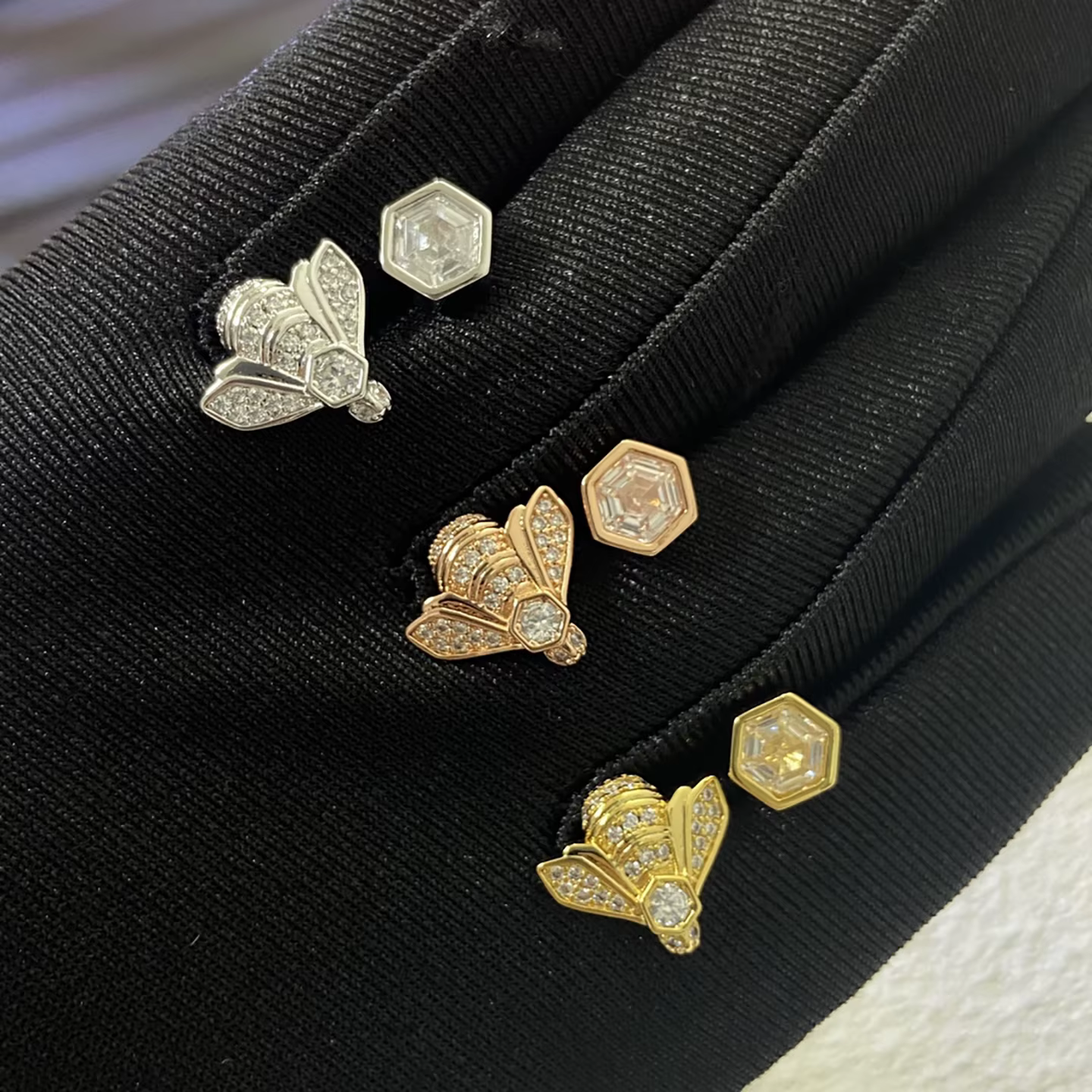 Nouveaux bijoux de luxe français S925 boucles d'oreilles asymétriques en argent pur pour femmes. Abe