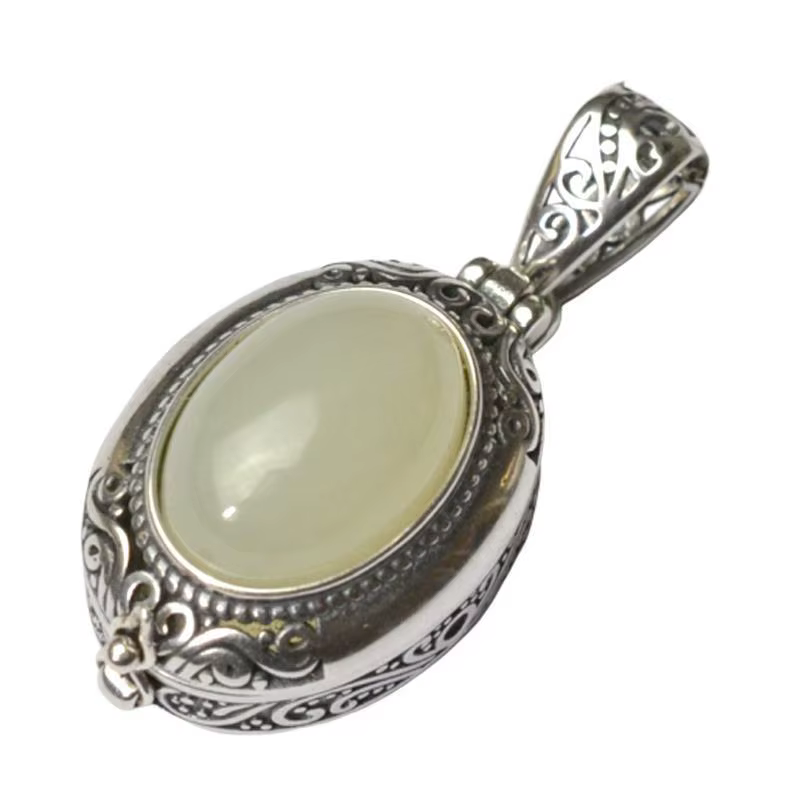 Boîte à miroir rétro de style chinois, collier avec pendentif unique à motif de charme classique et 