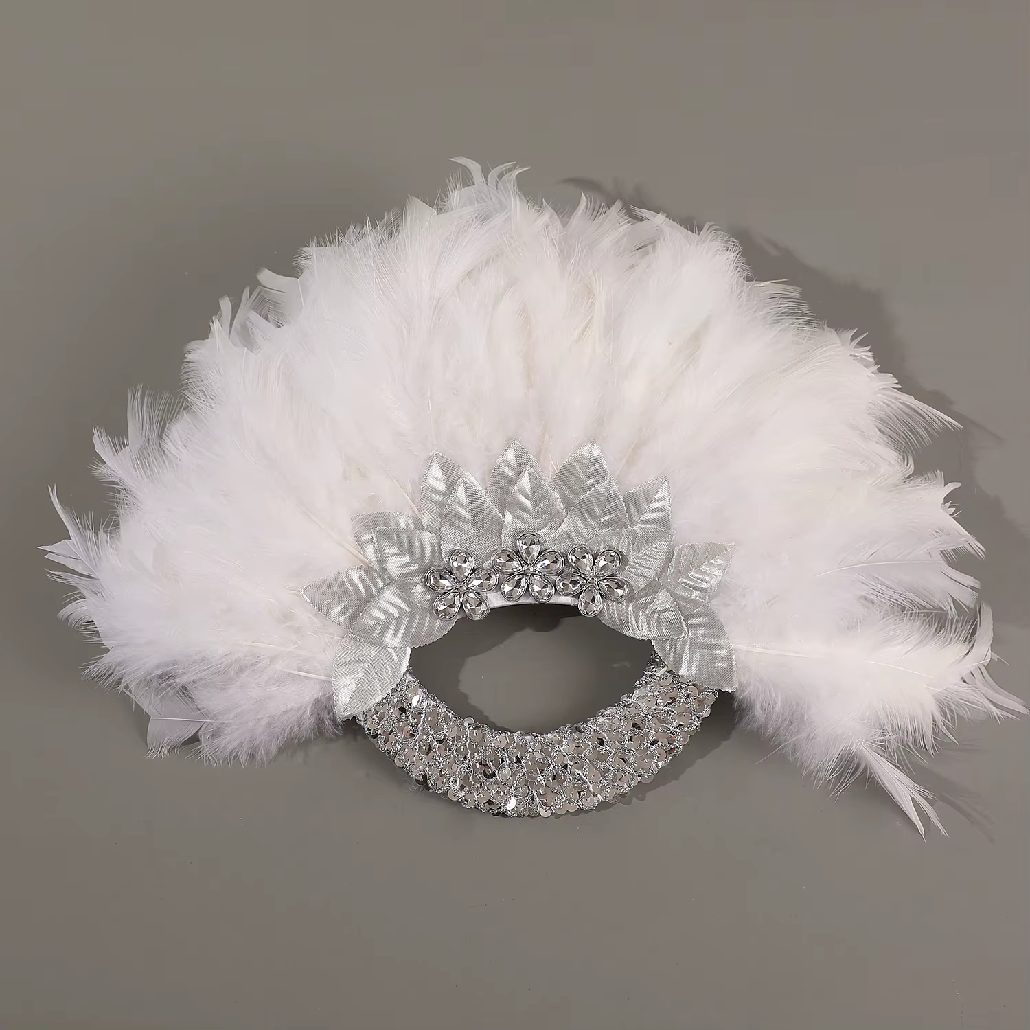 Éventail de mariage élégant et romantique pour la mariée et le marié - est très approprié pour la Sa