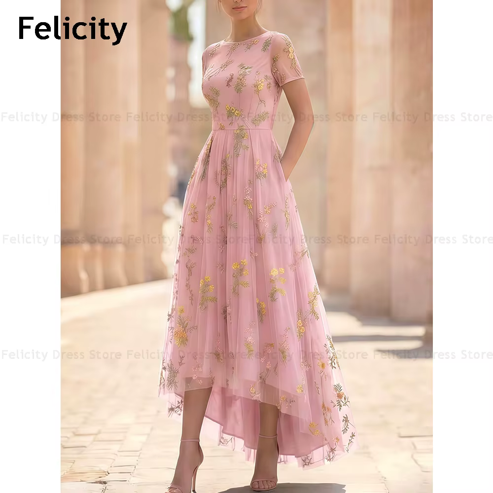 Robe de soirée élégante en dentelle asymétrique pour la mère de la mariée 2026, à manches courtes, c
