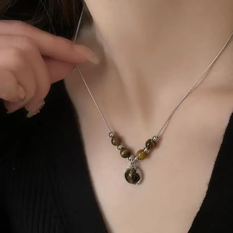 Collier en pierre d'oeil de tigre naturel pour hommes et femmes, pendentif de la présidence, perles 