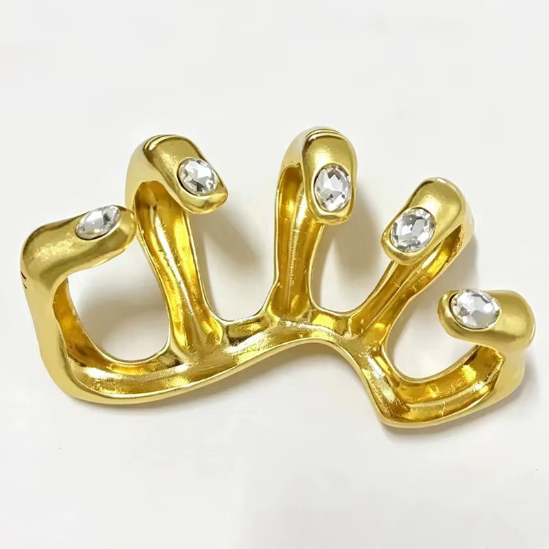 Bague en métal exagérée incrustée de diamants, design unique, jouet de doigt tendance, pièce de coll