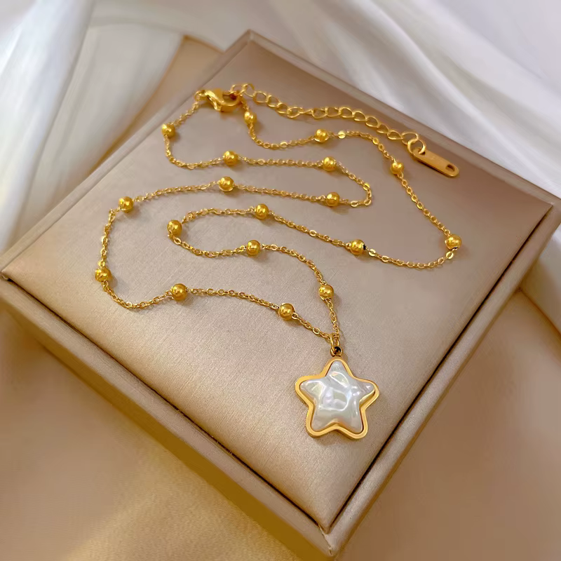 Collier avec pendentif en forme d'étoile et de perles baroques pour femmes, bijoux de luxe, couleur 