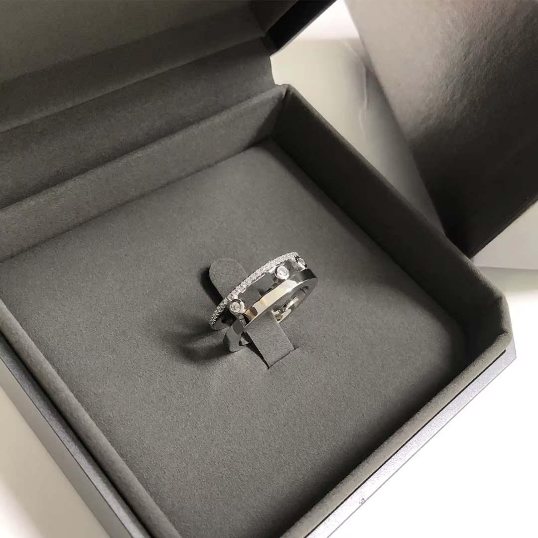 Bague de mariage pour femme, bijoux de boutique. Bijoux de fiançailles exquis, cadeau de fête