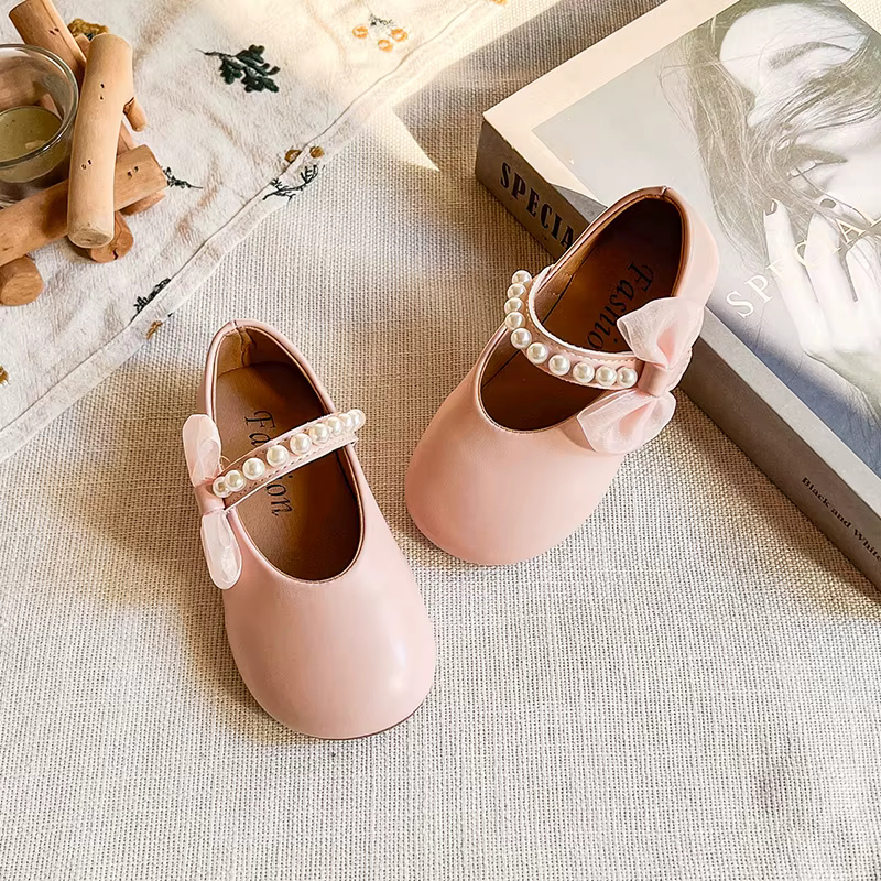 Chaussures en cuir pour petites filles, idéales pour fêtes et mariages, avec nœud perlé, nouvelle co