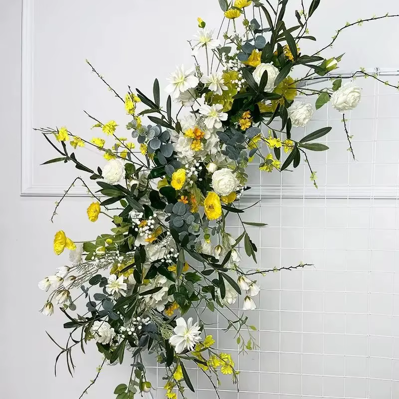 Rangée de fleurs d'anniversaire de mariage, accessoires en soie, arc fini, pavillon rond, décoration