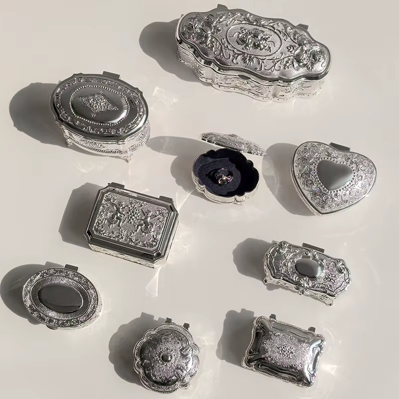 Boîte à bijoux vintage européenne LIVETAI en métal