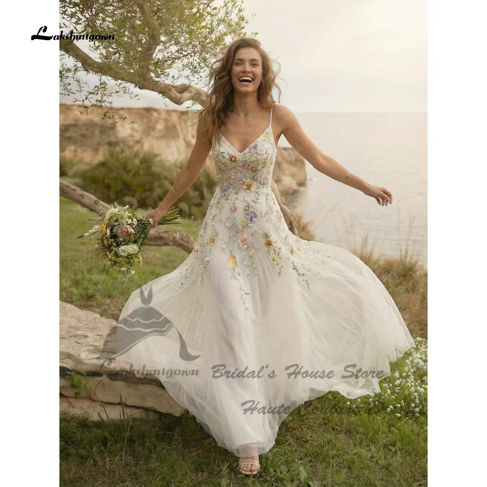 Robes de mariée bohèmes de luxe en dentelle florale Lakshmigown 2026