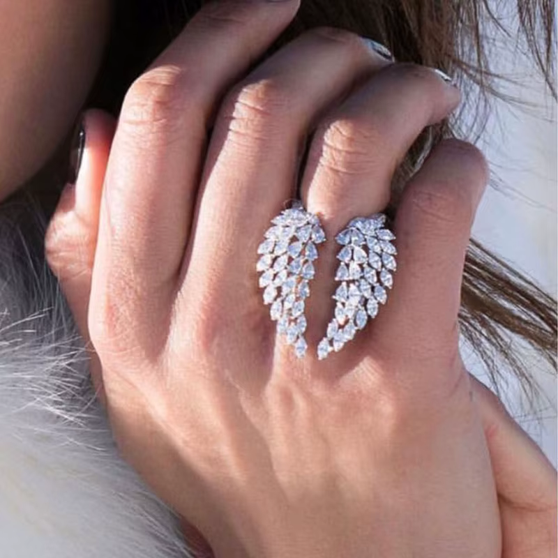 Huitan – bagues en plumes d'aile scintillantes pour femmes