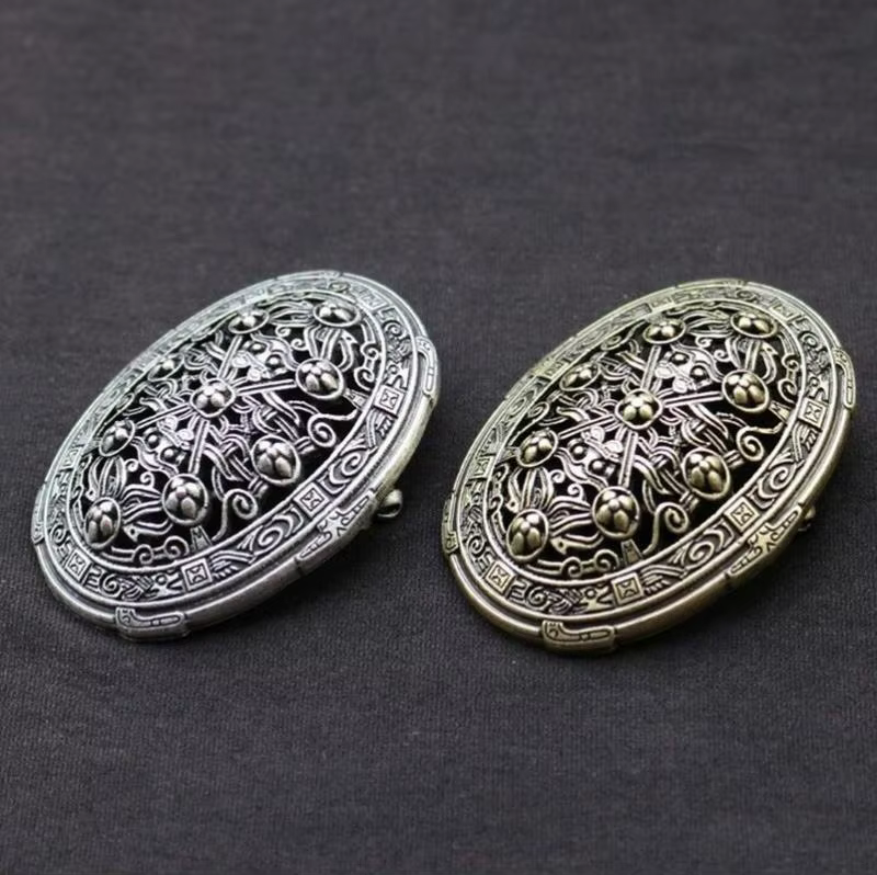 Broche bouclier couleur argent pour hommes, manteau Vintage, bijoux de fête, Talisman scandinave