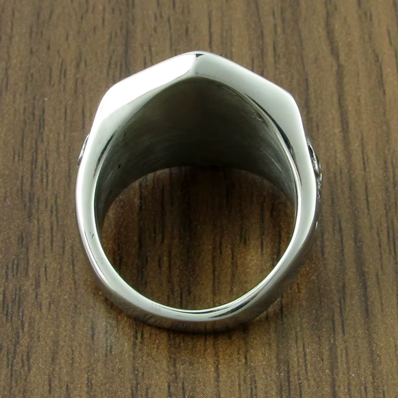 Bague tête de mort en acier inoxydable pour homme