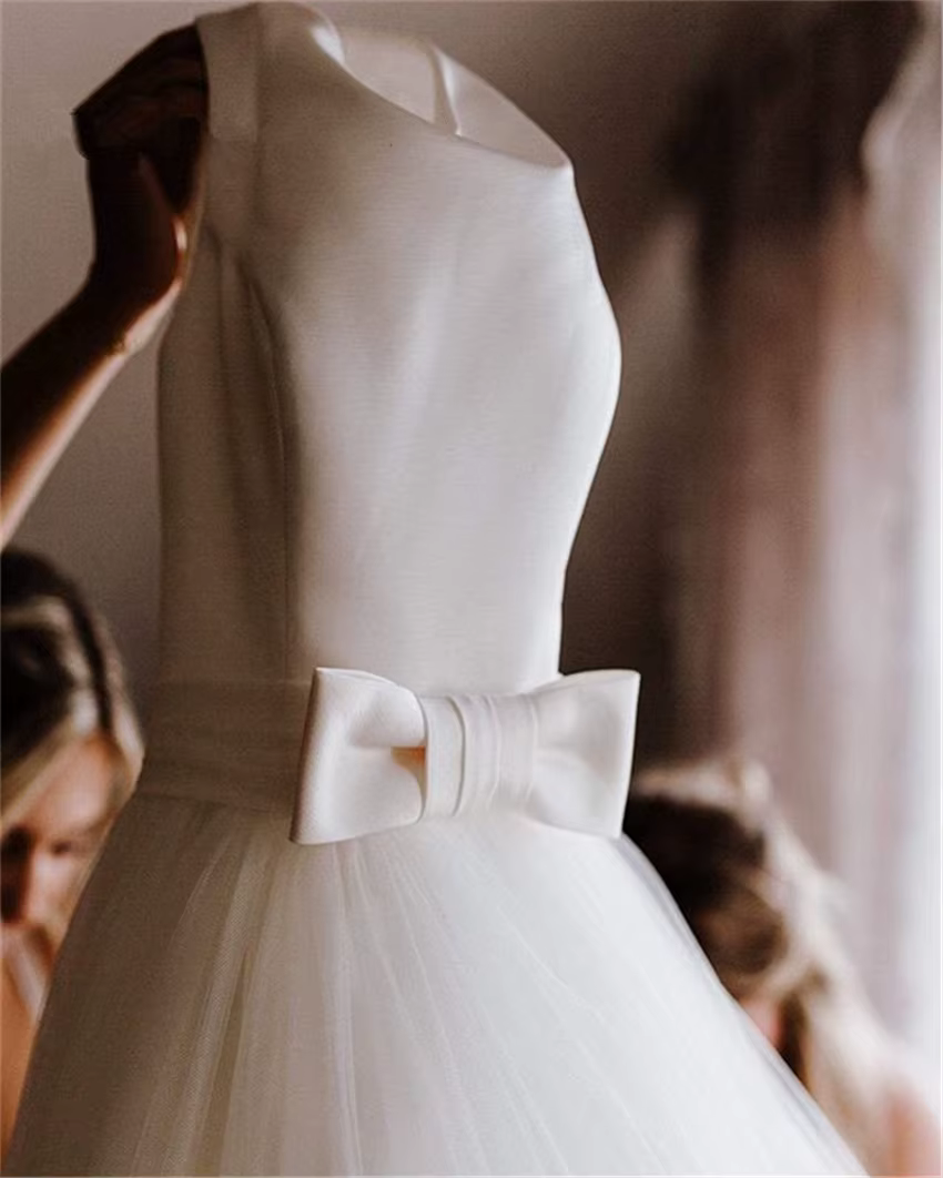 Robe de Mariée Simple avec Nministériels d Papillon