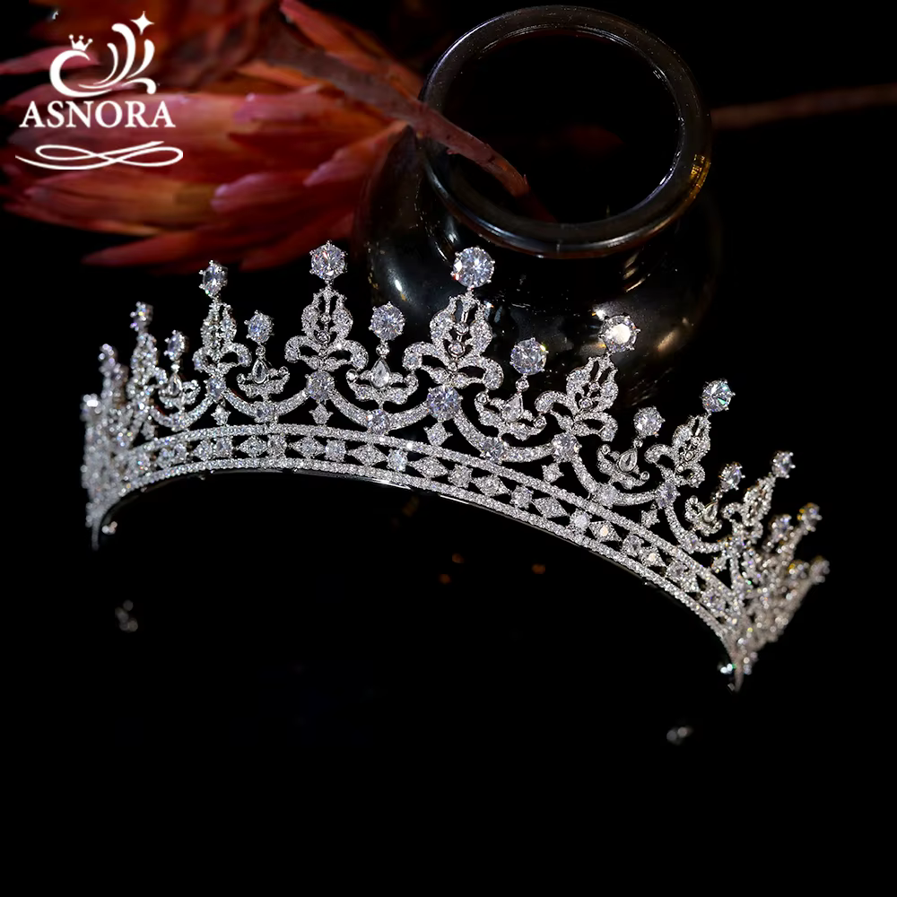 Diadèmes de mariée de style couronnes classiques