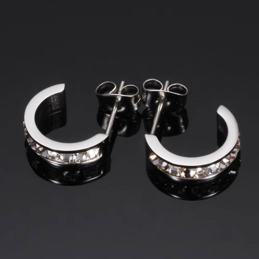 Bijoux de luxe boucles d'oreilles pour femmes avec un joli cristal incrusté de Zircon en acier inoxydable