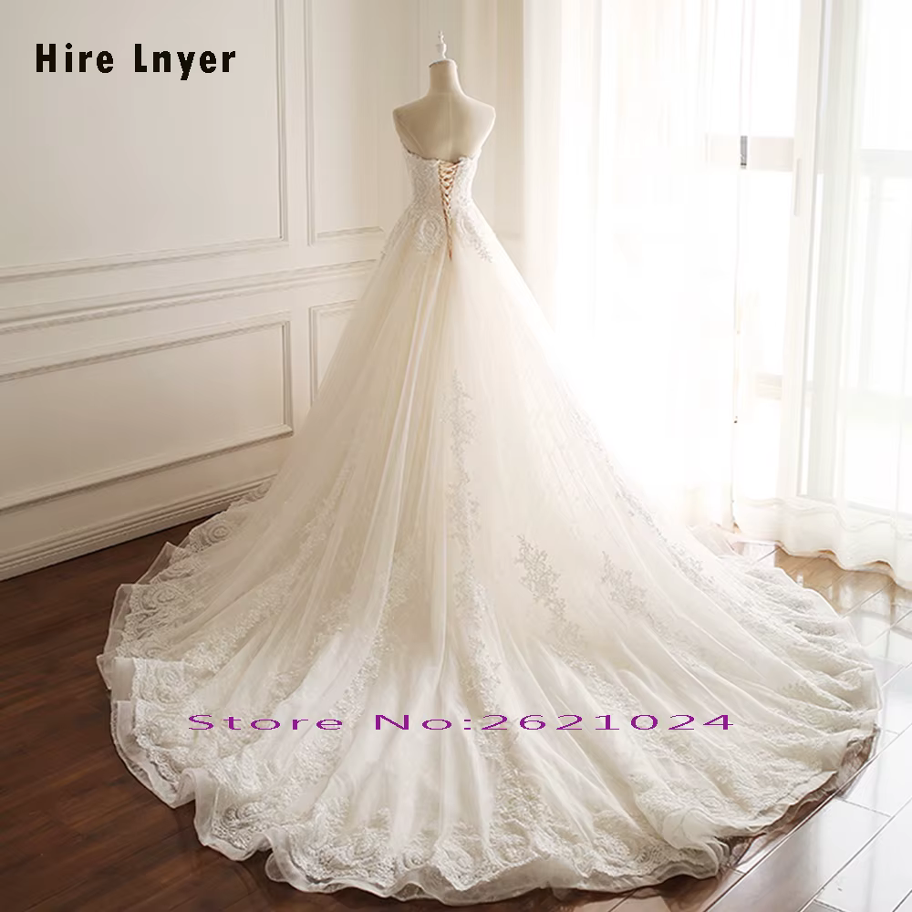 Here LNYER – Robe De mariée trapèze