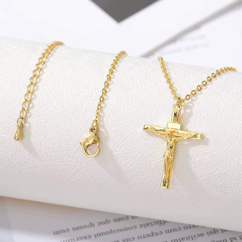 Collier pendentif croix de jésus chrétien pour hommes et femmes