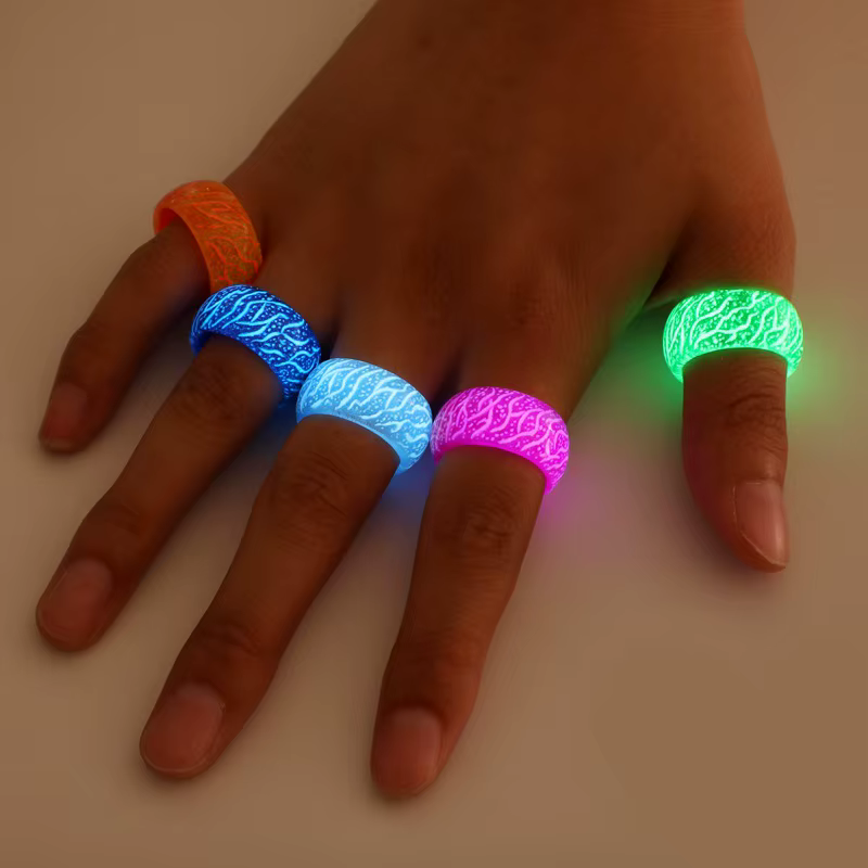 Bague en résine lumineuse colorée pour femmes et hommes