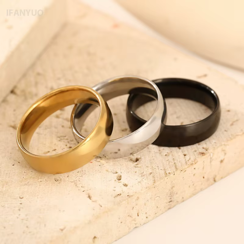 Bague Simple et brillante en titane et acier