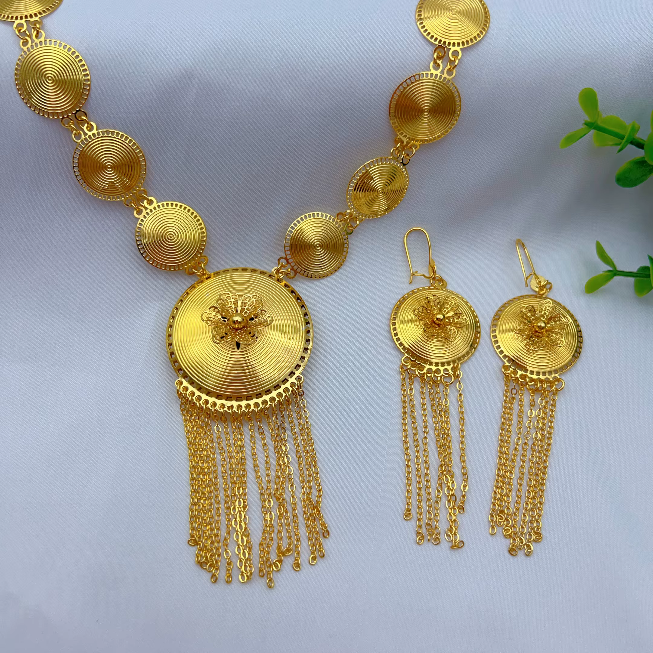 Ensemble de bijoux plaqué or 24 carats pour femmes
